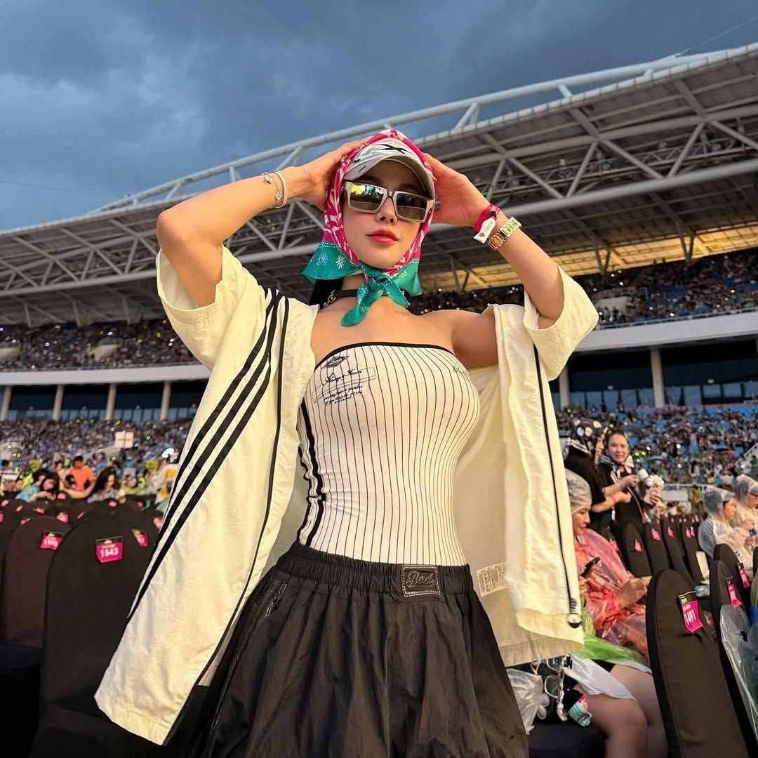  Áo Quây [Nữ] Badblood - [w-tnk25-032] Classic Logo Stripe Tube Top White 