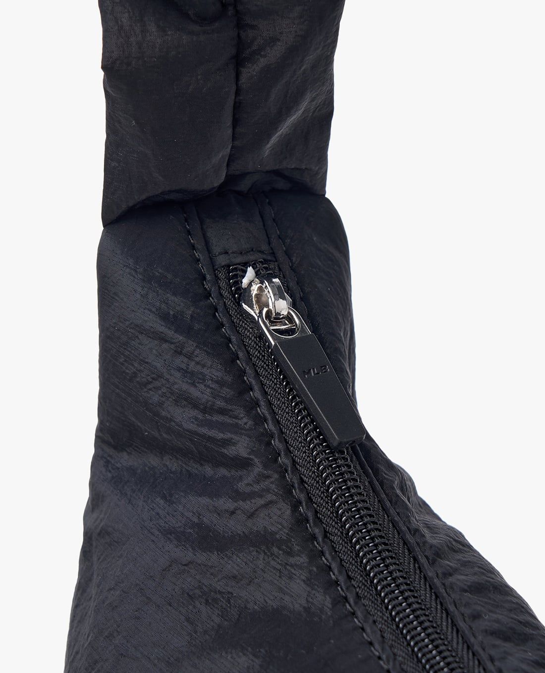  Túi Xách MLB Korea - Basic Athleisure Hobo Bag NY Yankees - 3ABQA015N-50BKS 