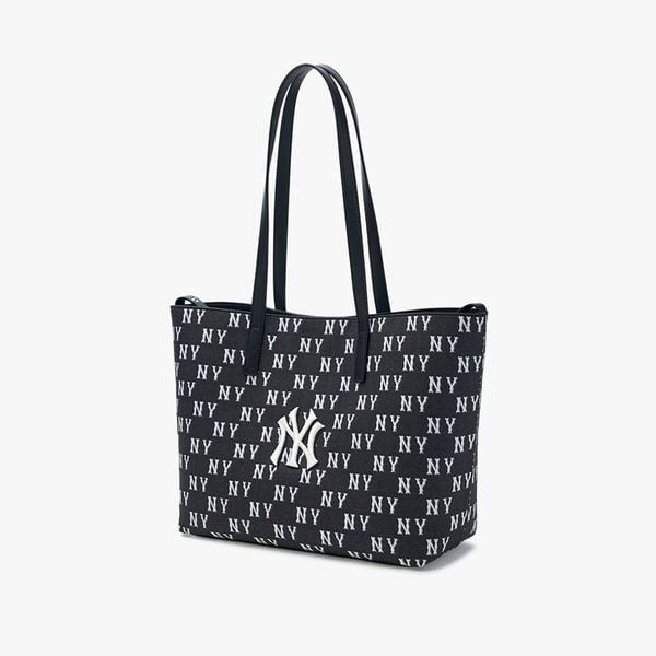 Túi Xách MLB Classic Monogram Jacquard 3AORM015N-50BKS