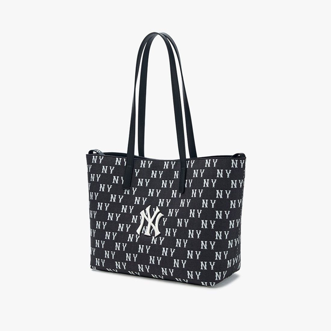  Túi Xách MLB Classic Monogram Jacquard Shopper Bag 3AORM015N-50BKS 