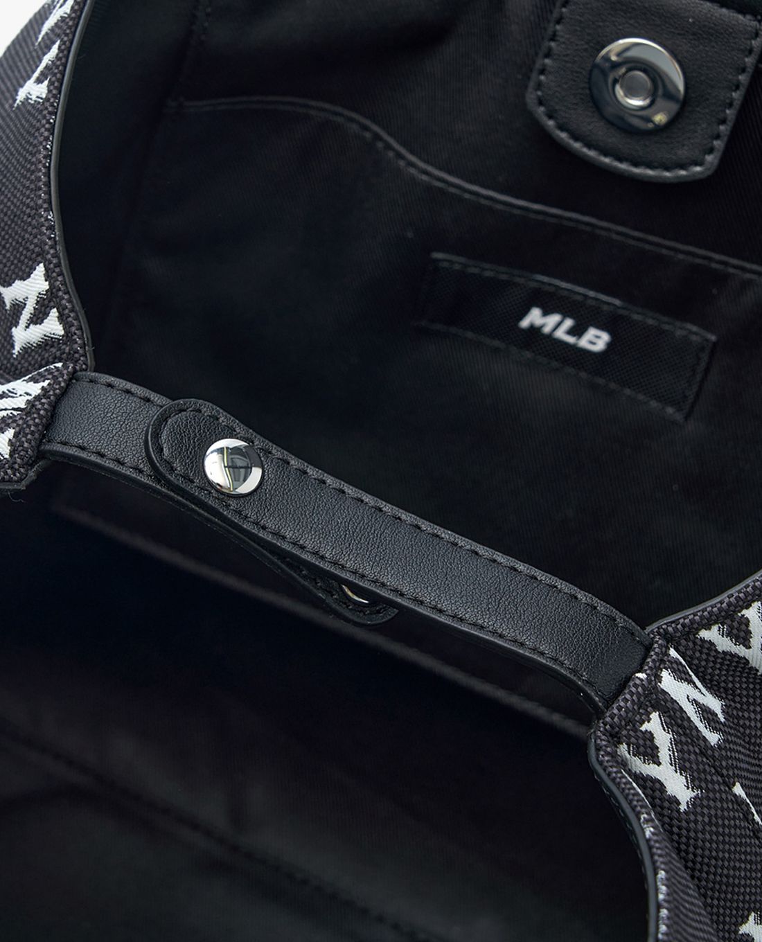  Túi Xách MLB Classic Monogram Jacquard Shopper Bag 3AORM015N-50BKS 