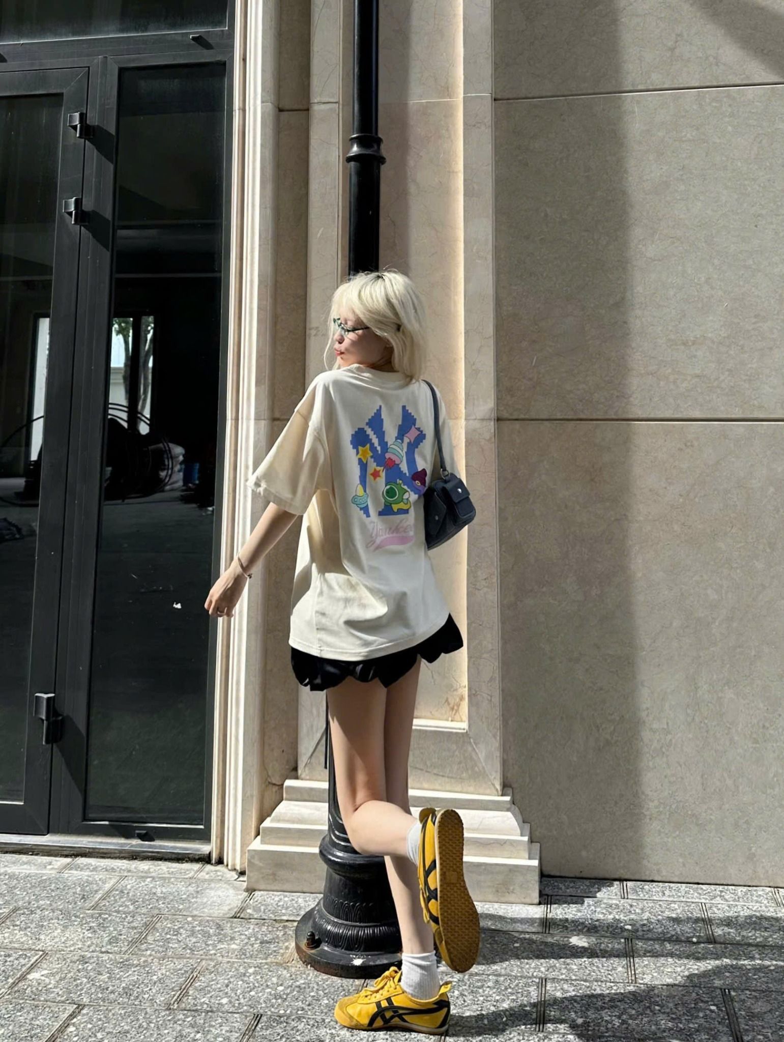  Áo Thun New Era - [Unisex] NY Yankees Pixel UFO Cream T-shirt - 15488900 