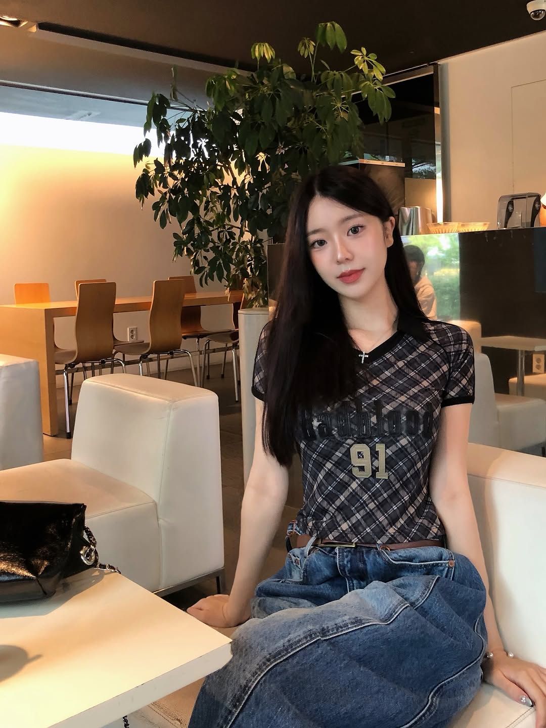  Áo Thun [Unisex] Badblood - [w-tee25-024] Vintage Club V-Neck Check T-Shirt Black 