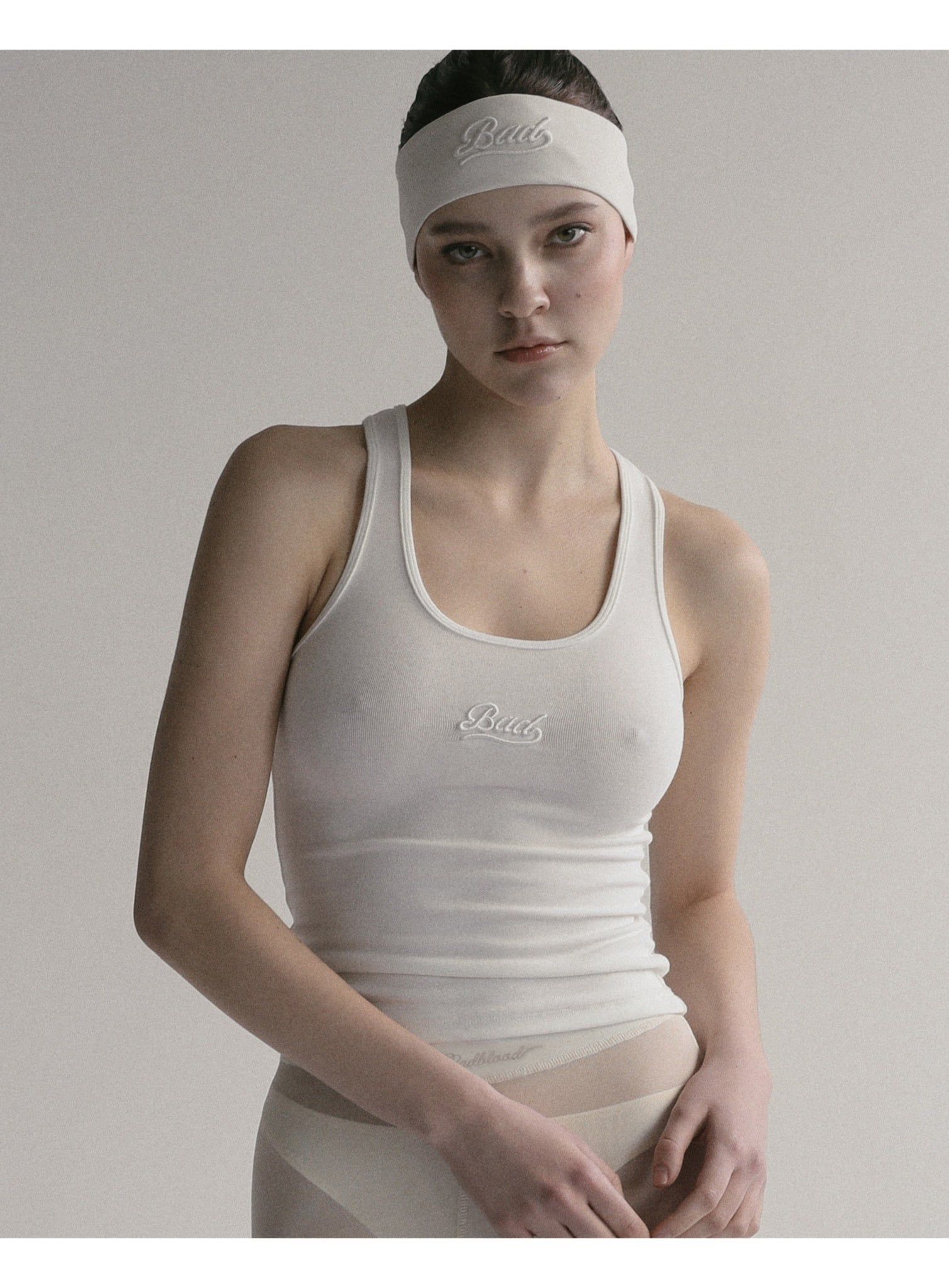  Áo Croptop [Nữ] Badblood - [w-tnk24-001] Beyond Soft Tank Cream 