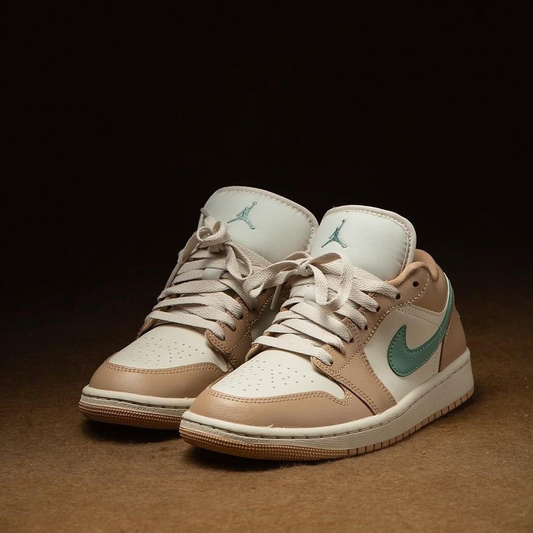  Giày Nike - Air Jordan 1 Low Light Brown DC0774-130 