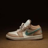  Giày Nike - Air Jordan 1 Low Light Brown DC0774-130 