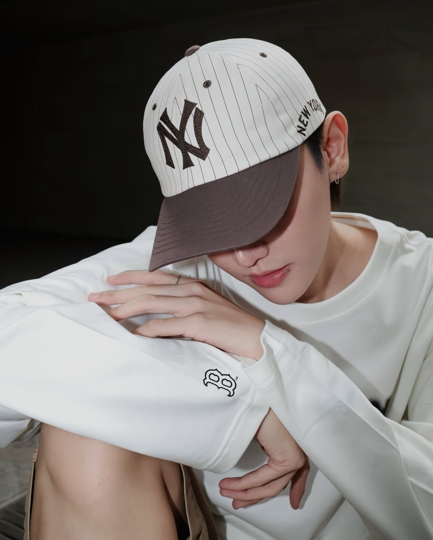  Nón MLB Korea - [Unisex] Signature Stripe Unstructured Ball Cap NY - 3ACPB255N-50BRD 