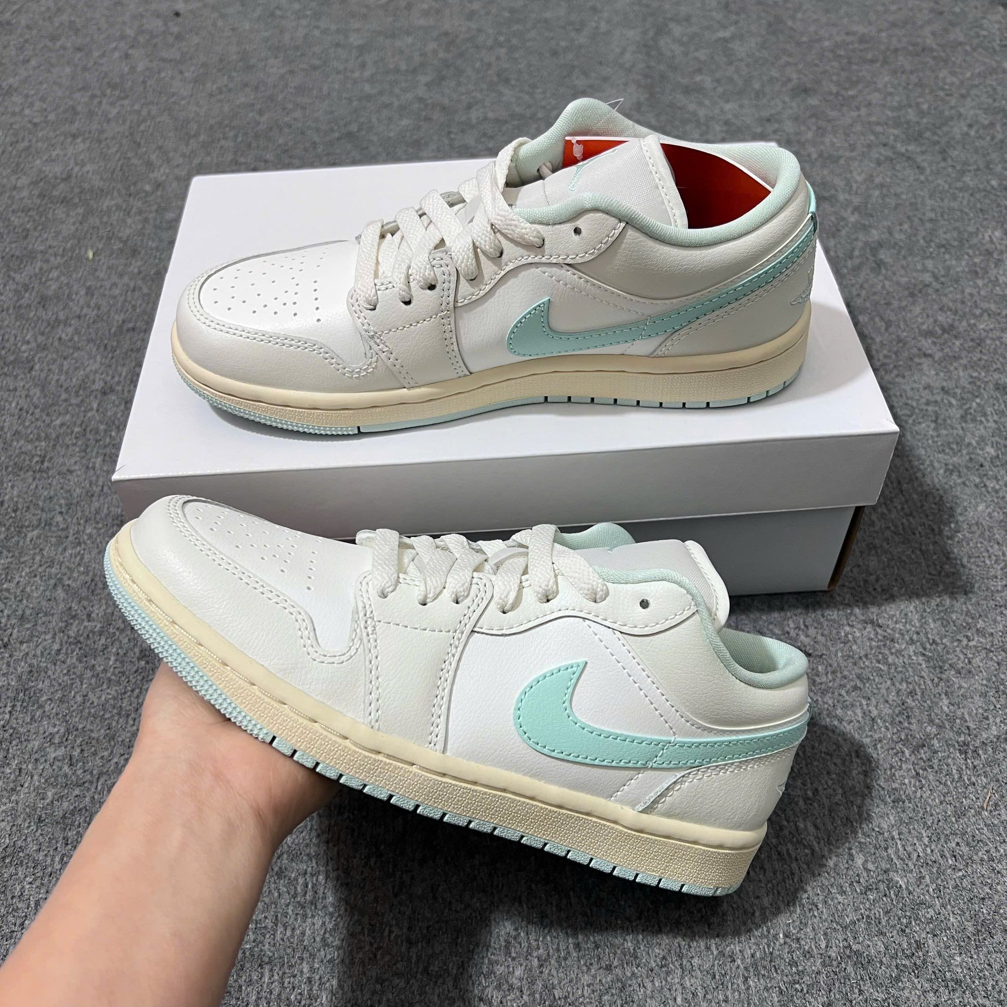  Giày Nike Air Jordan Low Sail Igloo DC0774-134 