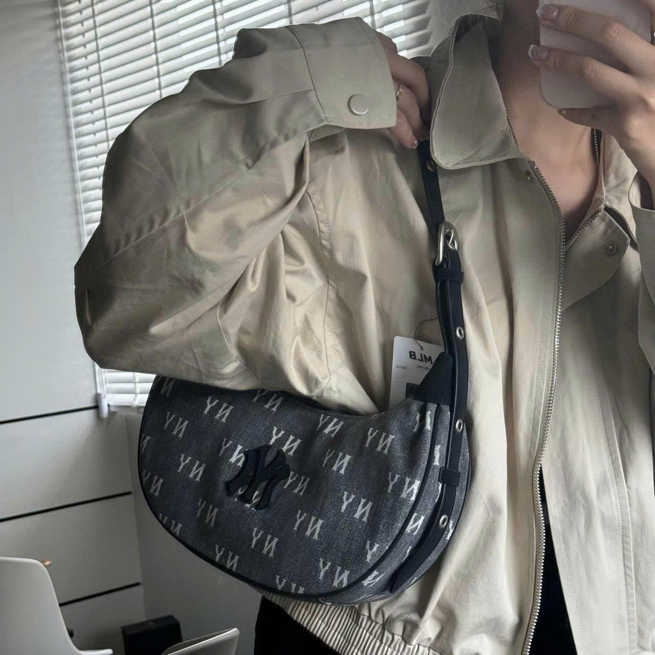  Túi Xách MLB Classic Monogram Vintage Denim Hobo Bag NY Yankees - 3ABQMV55N-50CGS 