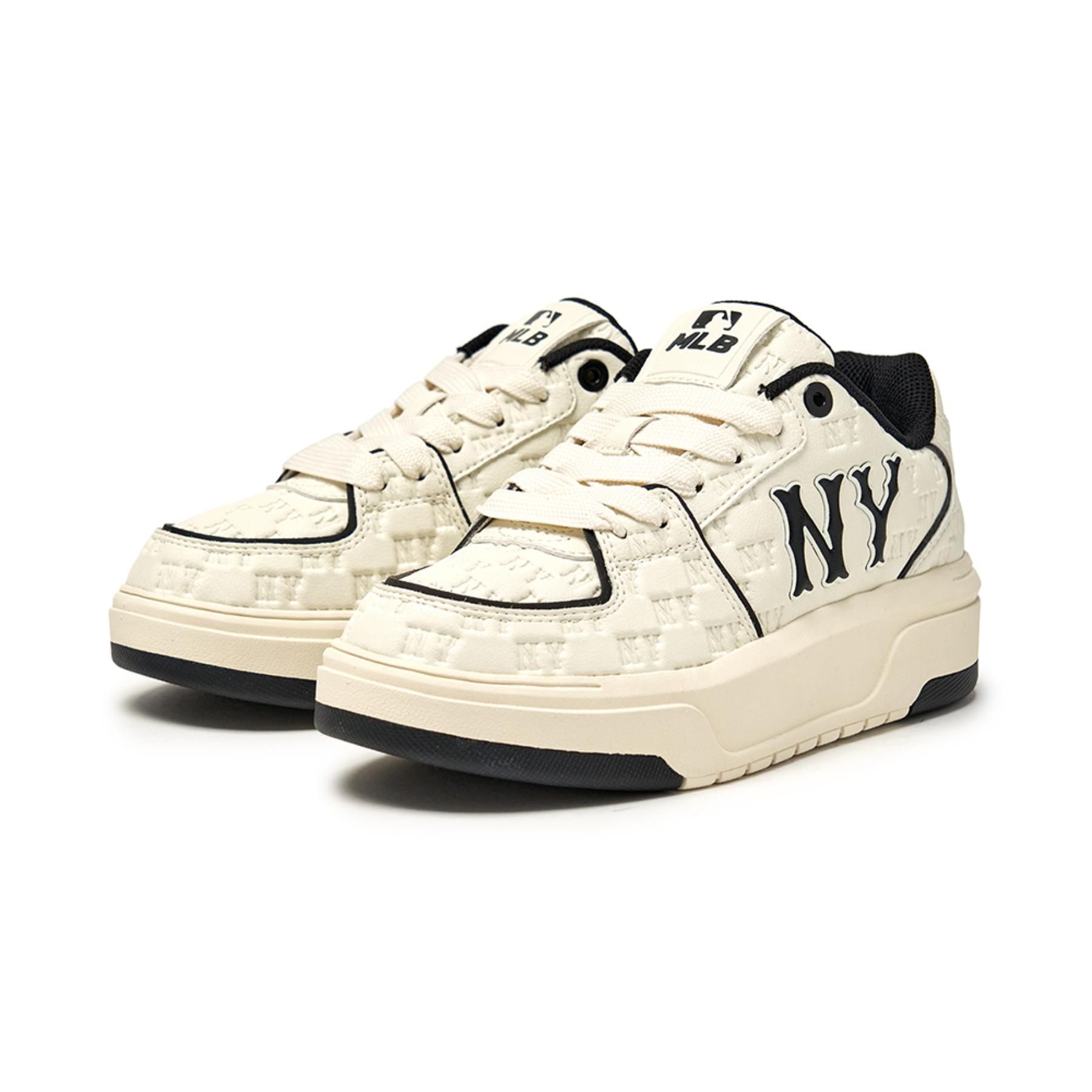 【MLB】 Chunky Liner Embo Monogram Cooperstown / 追跡付 Giày MLB Chunky Liner Embo Mono Cooperstown Ny Yankees