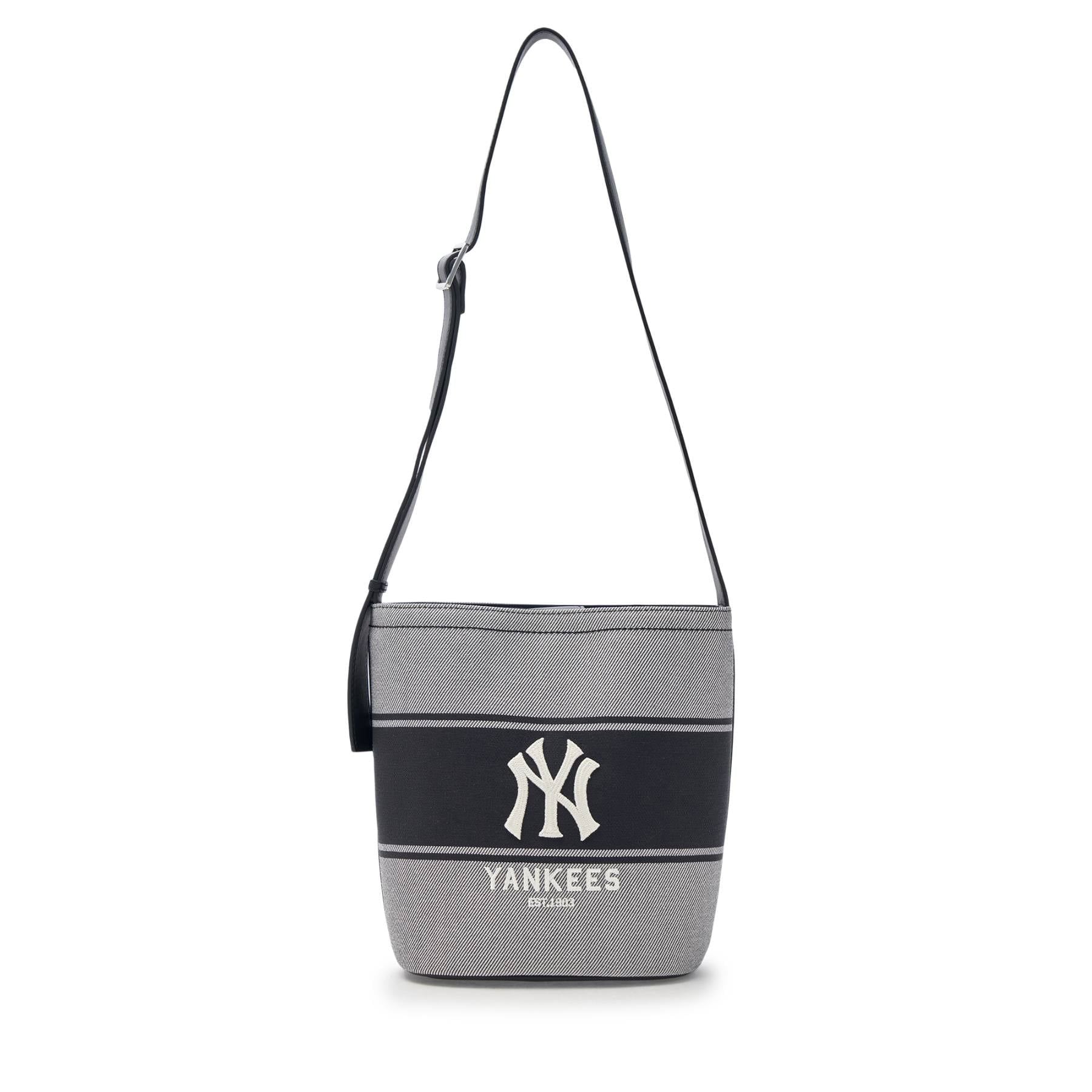  Túi Xách MLB - Varsity Lettering Canvas Bucket Bag NY Yankees - 3ABMB015N-50BKS 