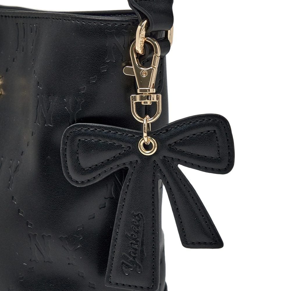  Túi Xách MLB - NY Yankees Monogram Embo Bucket Bag - 7ACRM066N-50BKS 