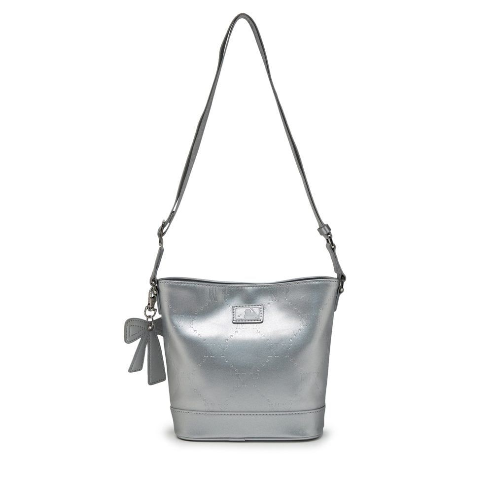  Túi Xách MLB - NY Yankees Monogram Embo Bucket Bag - 7ACRM066N-50SIS 