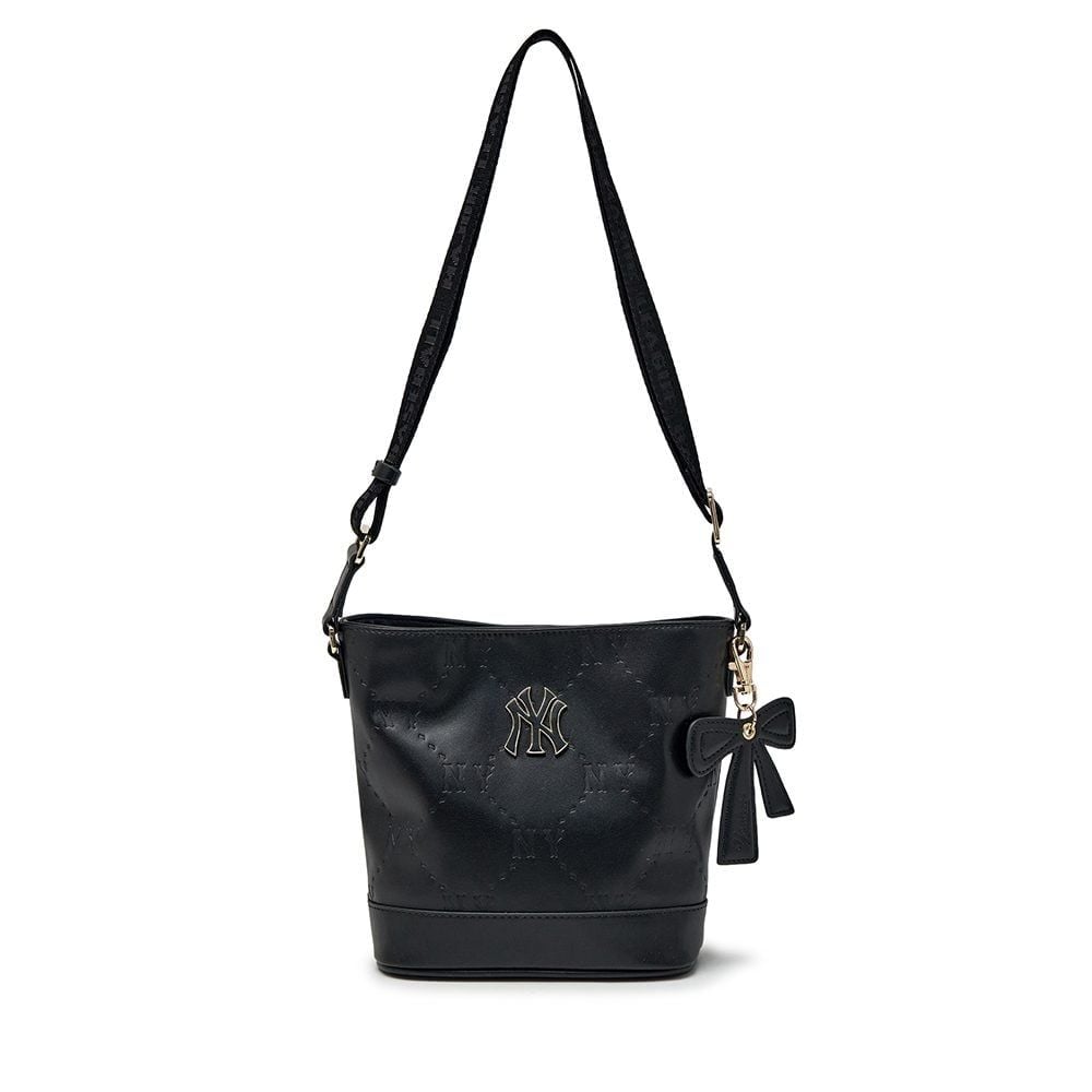  Túi Xách MLB - NY Yankees Monogram Embo Bucket Bag - 7ACRM066N-50BKS 