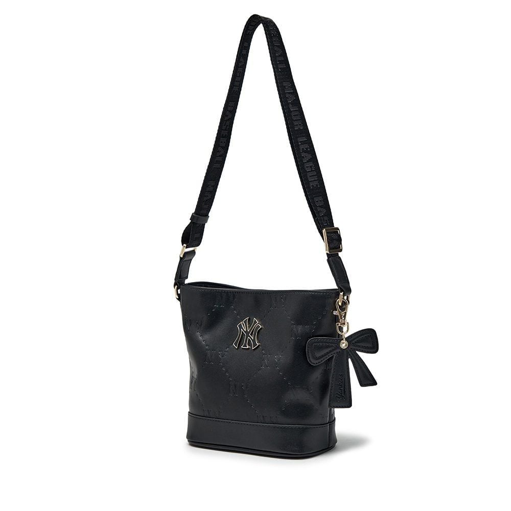  Túi Xách MLB - NY Yankees Monogram Embo Bucket Bag - 7ACRM066N-50BKS 