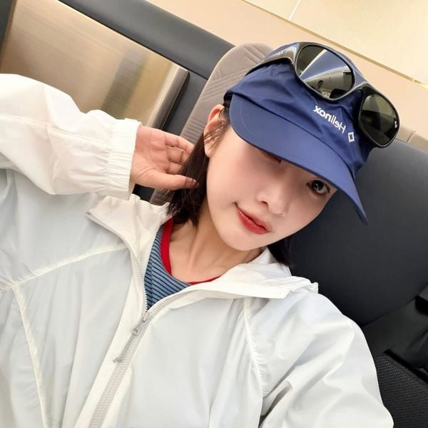 Kính Rayban x Jennie [Unisex] - DADDY-O 
