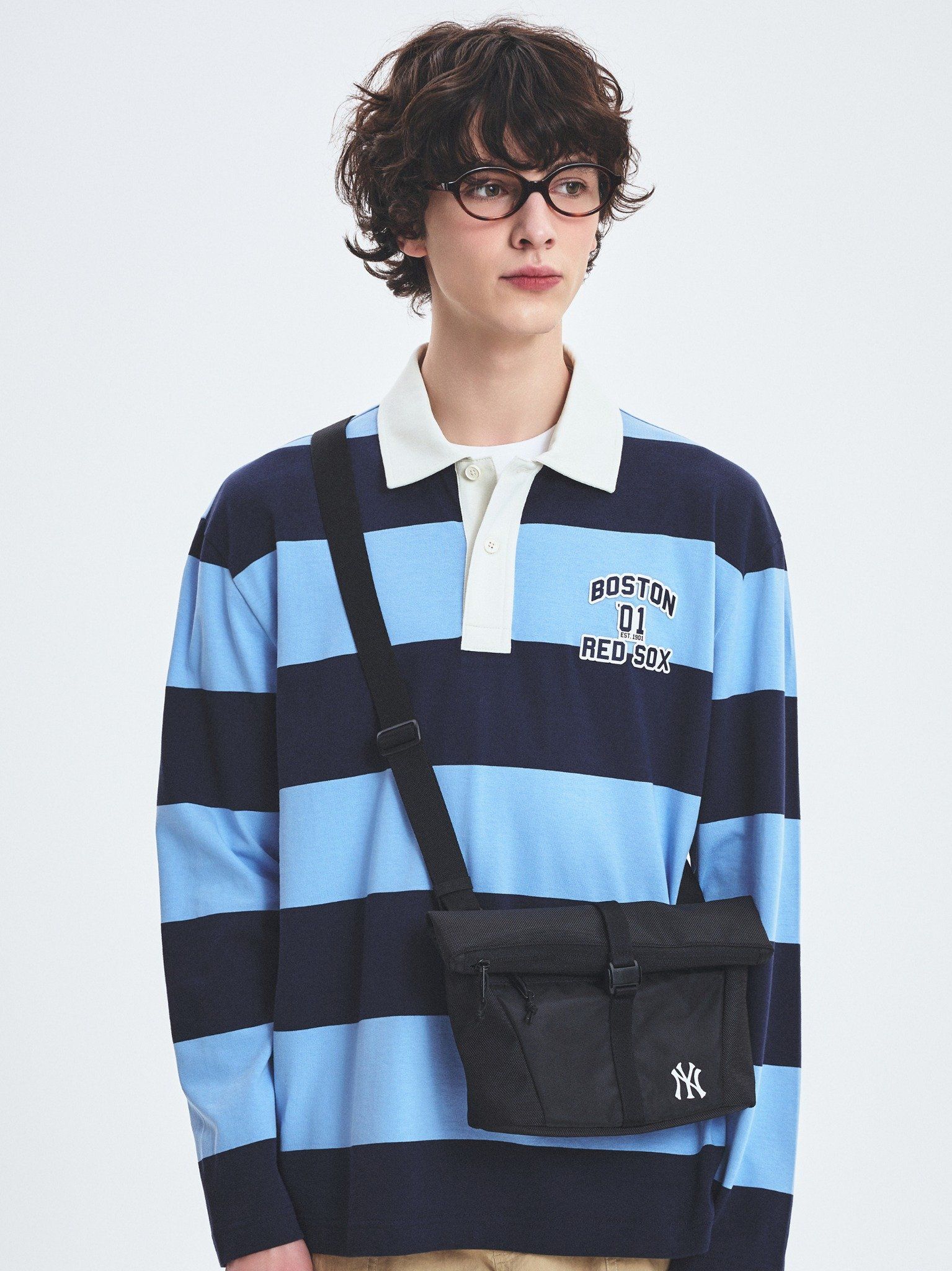  Túi Đeo Chéo MLB Korea - Basic Golf Core Crossbody Bag New York Yankees - 3ACRB025N-50BKS 