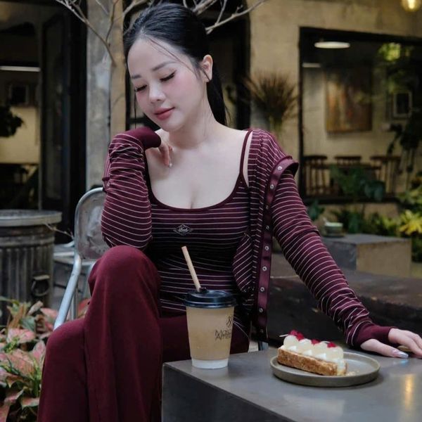 Áo Hai Dây [Nữ] Badblood - [w-tnk25-001] Beyond Soft String Tank Striped Red