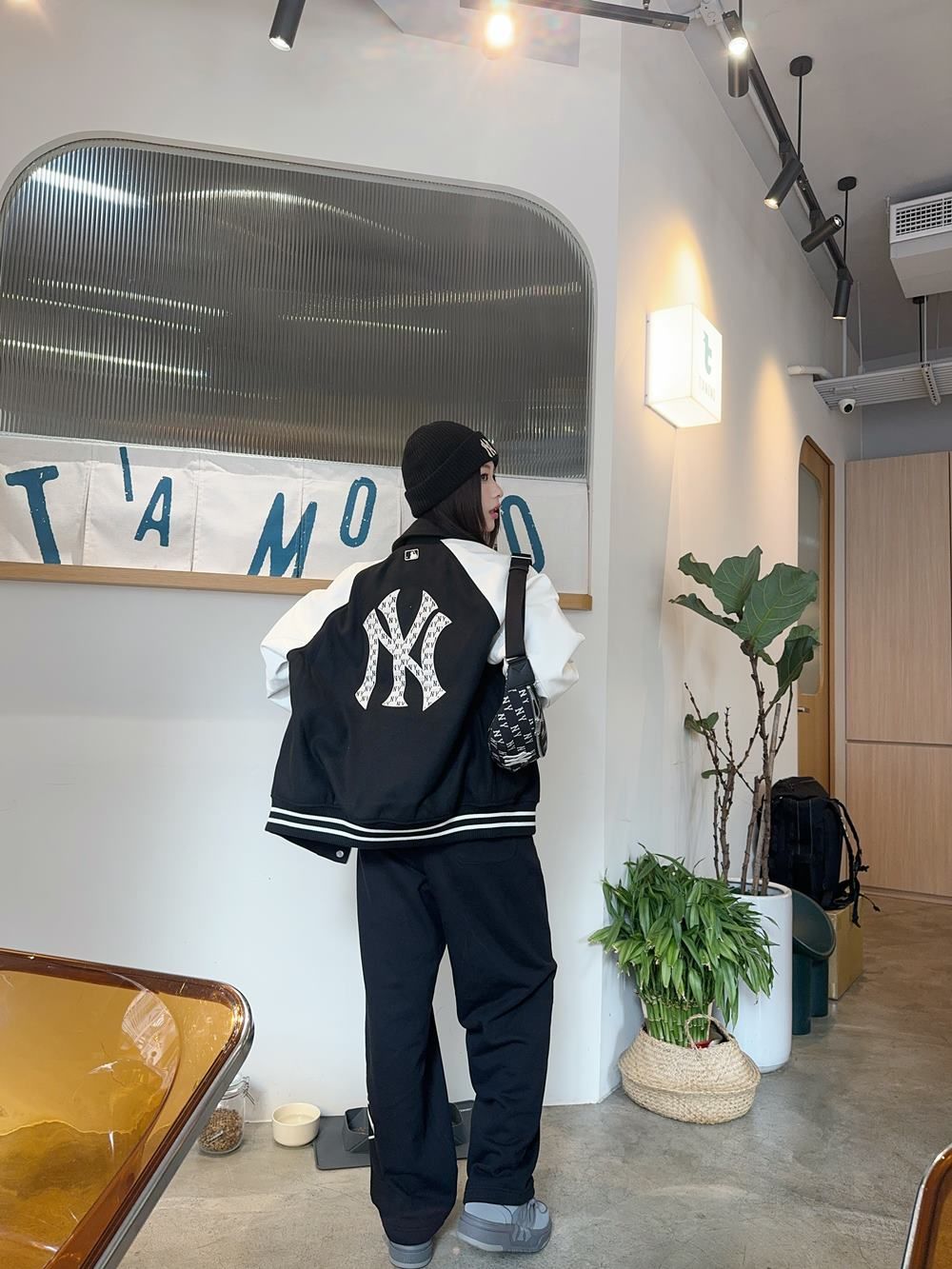  Áo Bomber MLB [Unisex] - Wool Biglux Varsity Jacket NY - 3AJPM1146-50BKS 