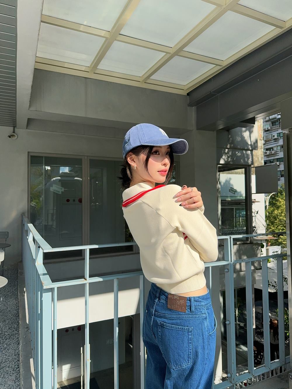  Áo Sweater MLB [Nữ] - Sporty Varsity Half-Zip Sweater NY Cream - 3FKPV0344-50CRD 