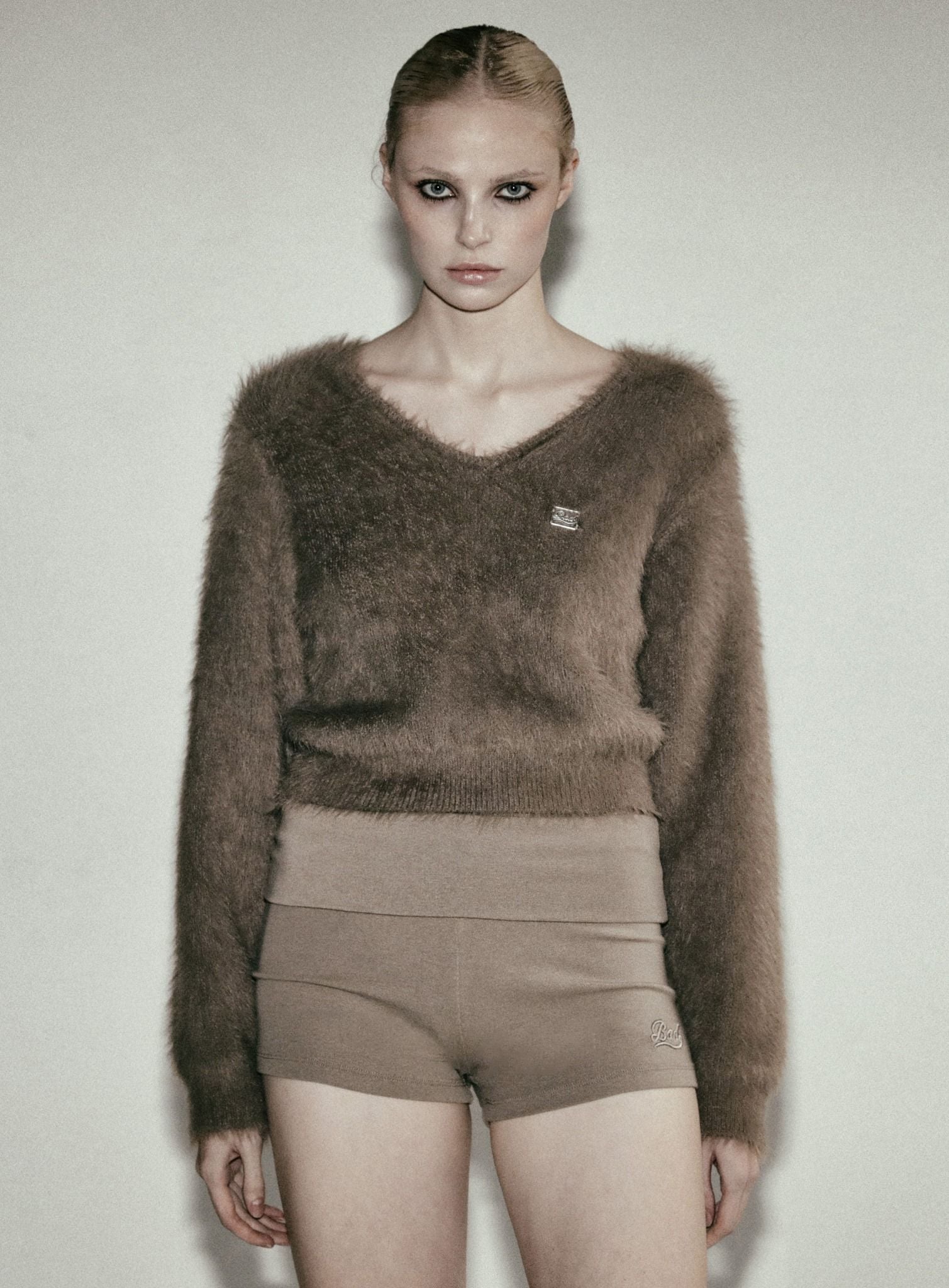  Áo Sweater [Nữ] Lông Badblood - [w-knt24-016] BS Mohair V-neck Sweater Tobacco 