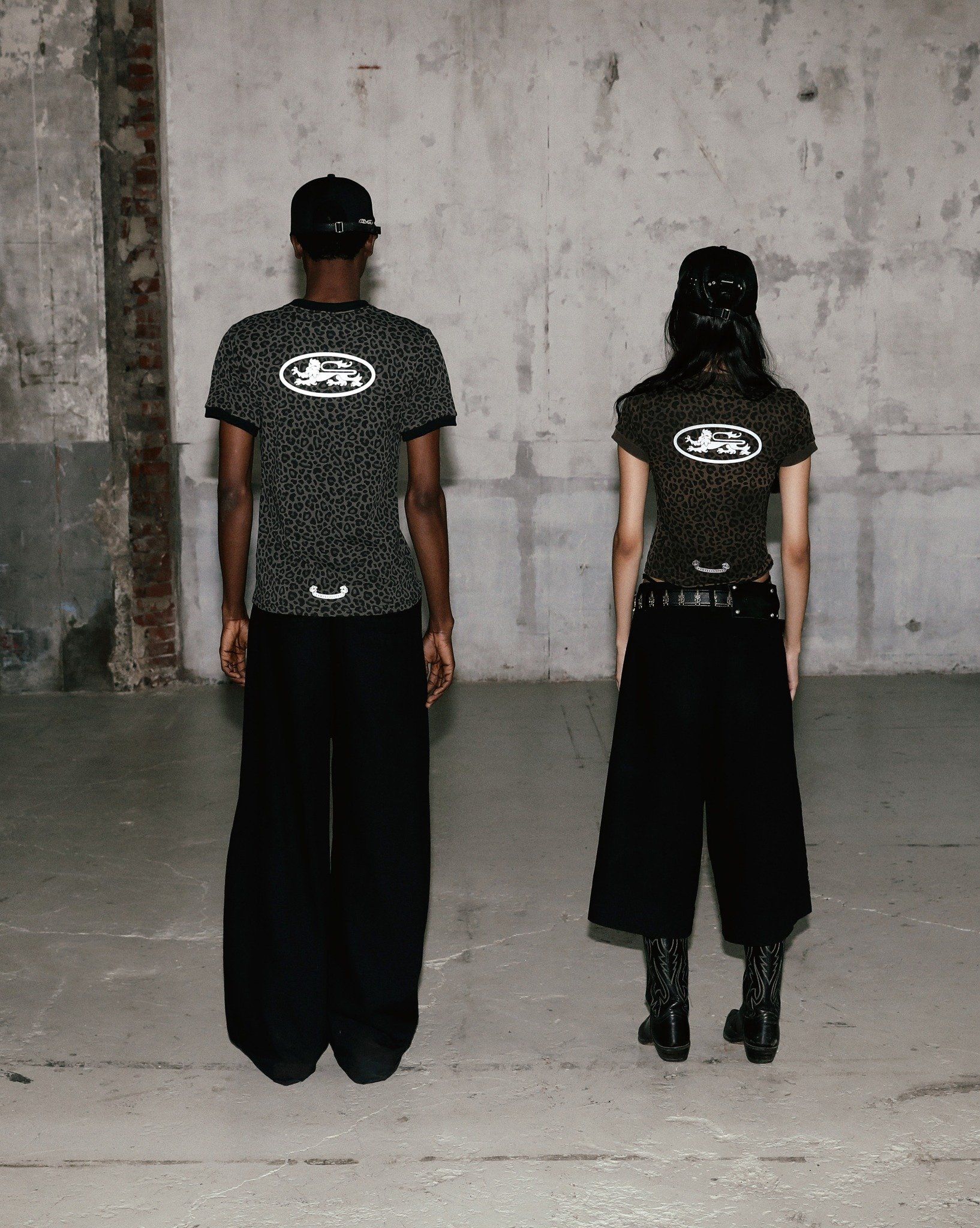  Áo Thun [Unisex] Badblood - [w-tee25-099] Mystic Oval Logo Jersey Ringer T-Shirt Brown Leopard 