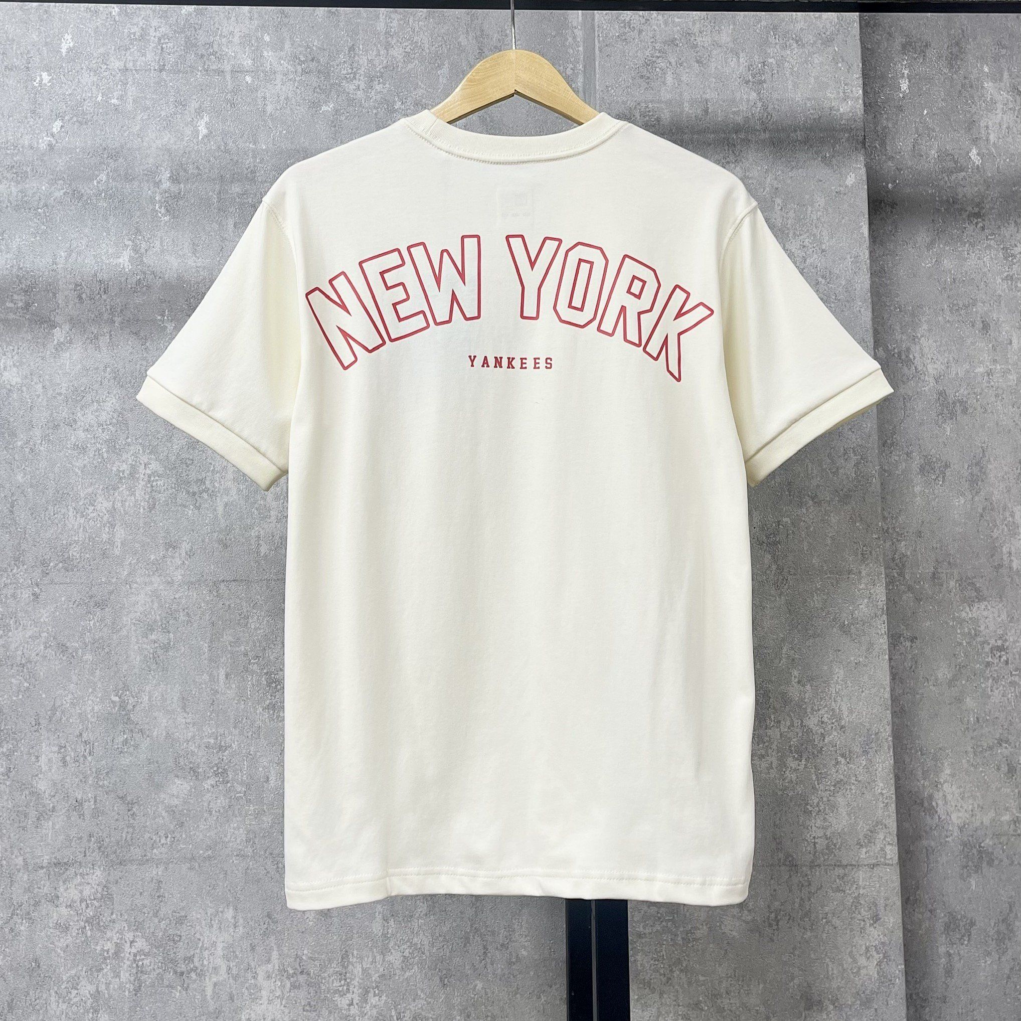  Áo Thun New Era - [Unisex] NY Yankees Wine Logo Cream T-shirt 