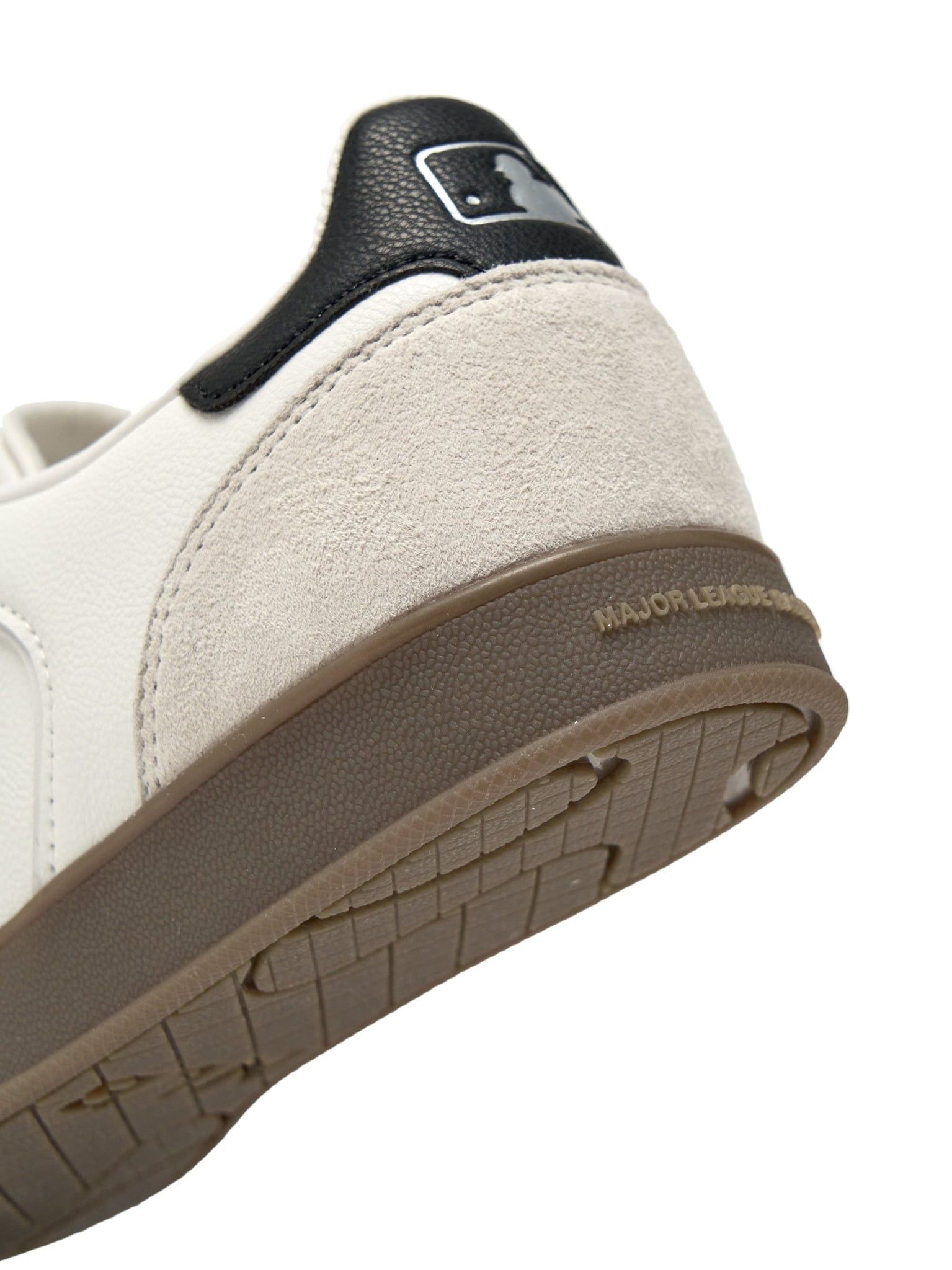  Giày MLB Clubby SD New York Yankees 3ASXCB16N-50WHS 