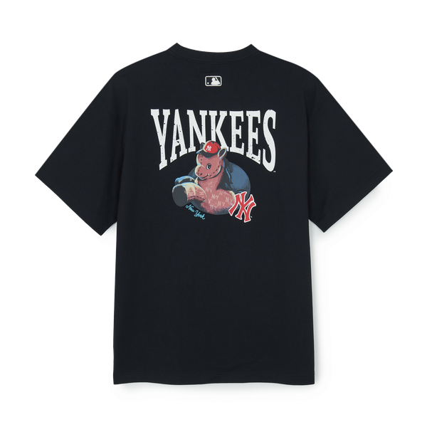 Áo thun [Unisex] MLB - New Year's Horse Graphic Short Sleeve T-Shirt NY - 3ATSQ0161-50BKS