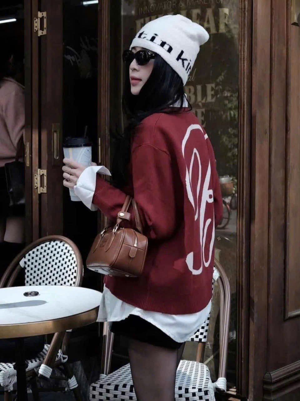  Áo Sweater [Unisex] Badblood - [w-knt24-008] Classic Big Logo Crewneck Sweater - Red 