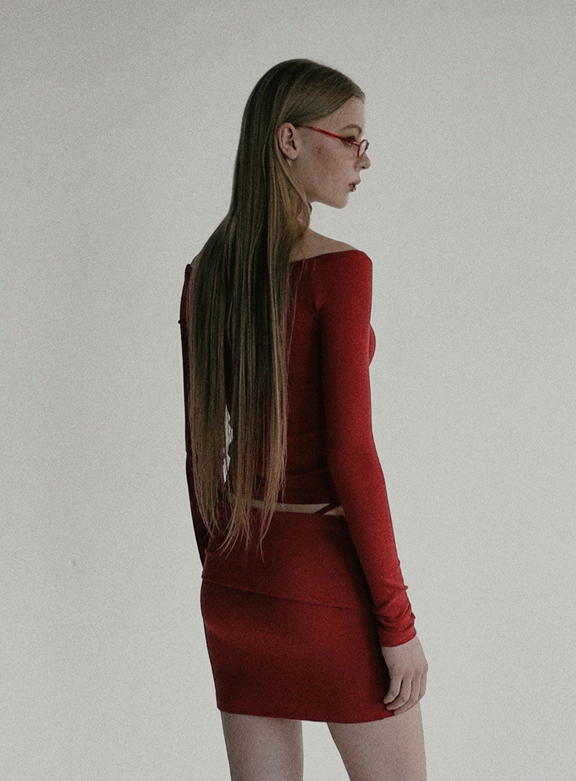  Áo Trễ Vai [Nữ] Badblood - [w-tee24-114] Beyond Soft Off-Shoulder Top Carmine 