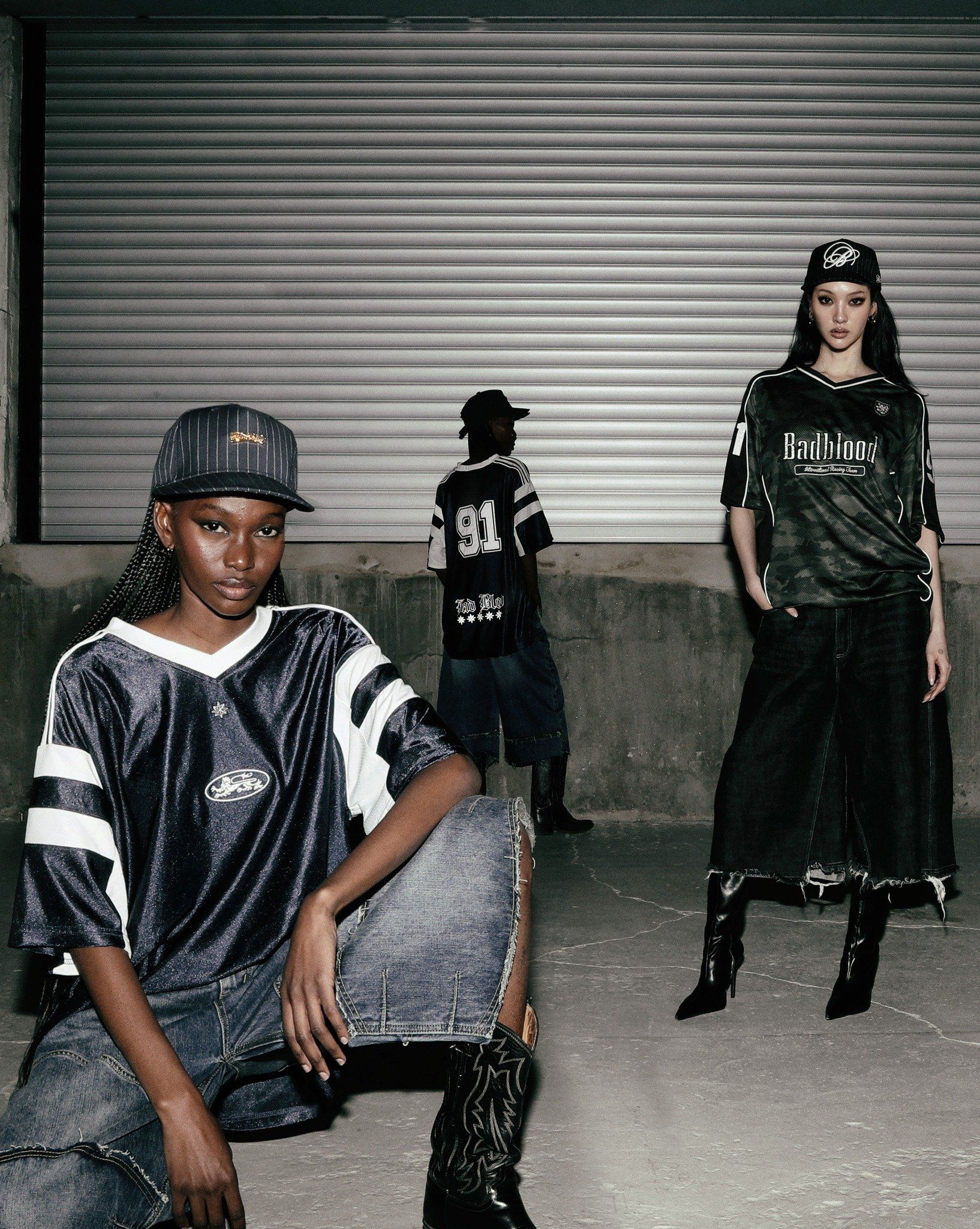  Áo Thun [Unisex] Badblood - [w-tee25-070] FON V-Neck Jersey Short Sleeve Green Camo 
