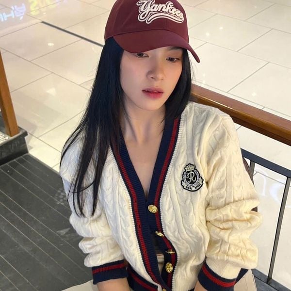 Áo Cardigan Len Nội Địa Hàn Freesize Màu Trắng