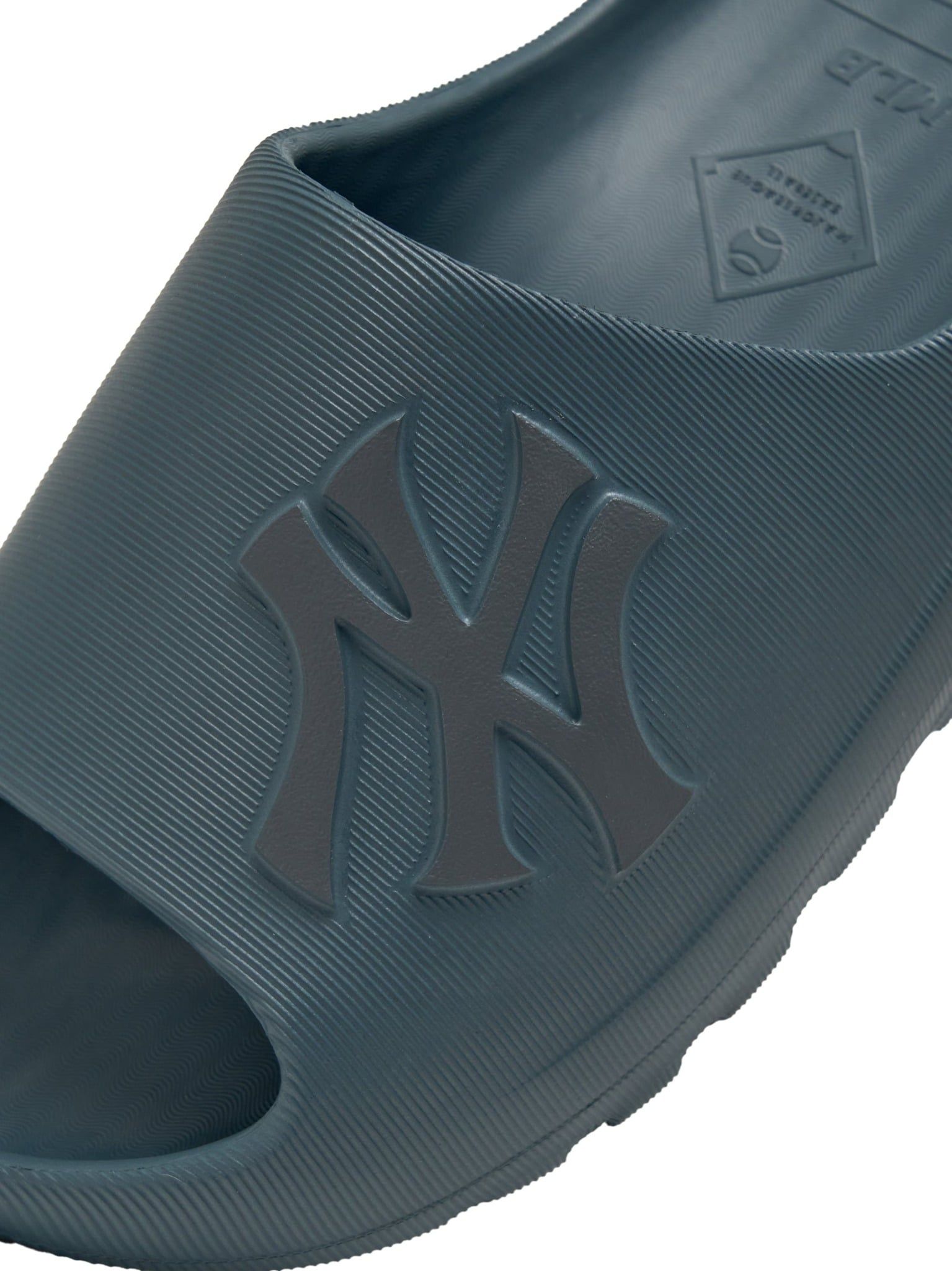  Dép MLB Korea Skipper Slide NY Yankees 3ALPS0163-50INP 