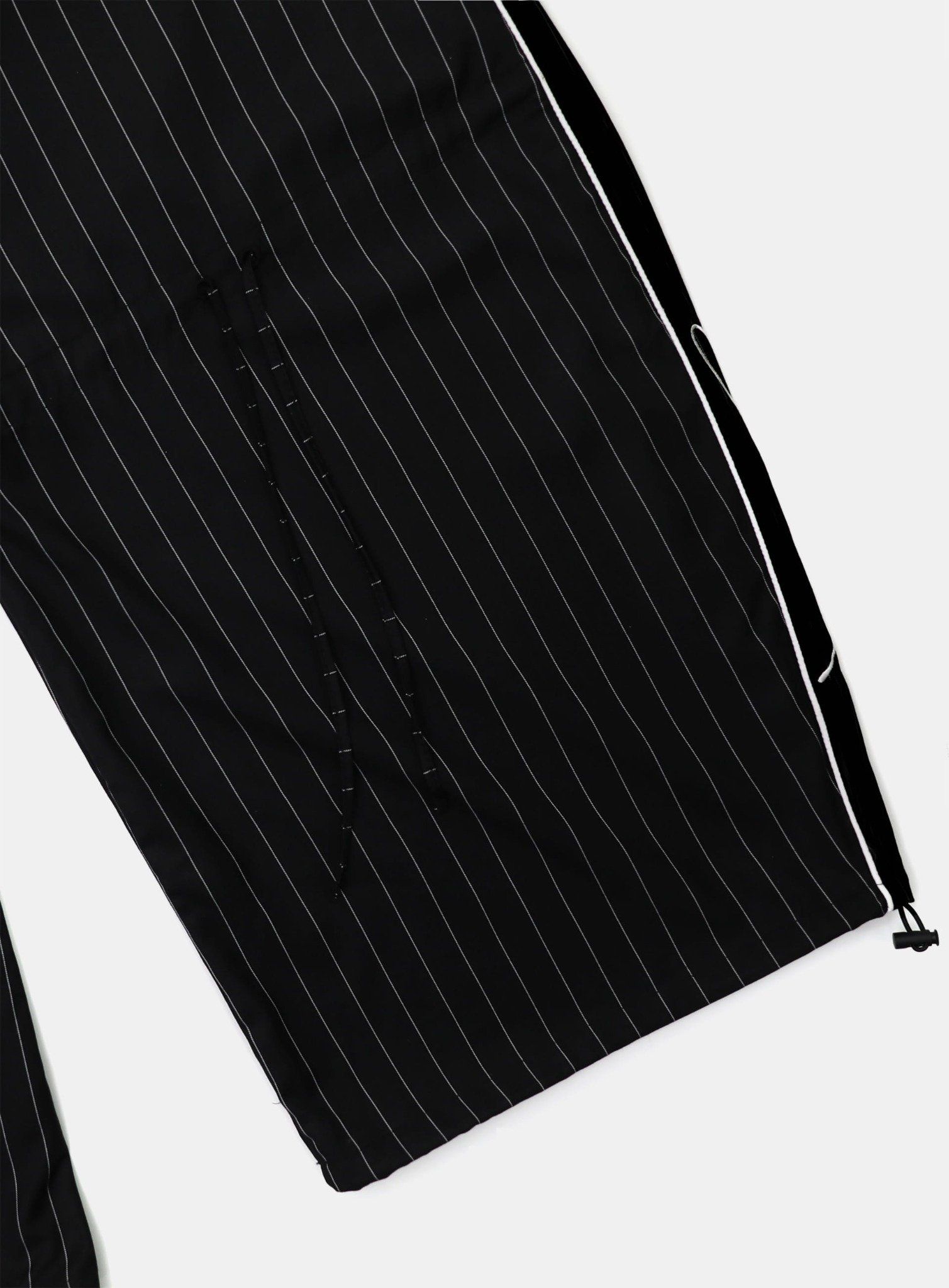 ★BADBLOOD★ Dark Classic Pinstripe Track Pants Black w-pts2 Quần Dài [Unisex] Badblood [w-pts25-024] Dark Classic