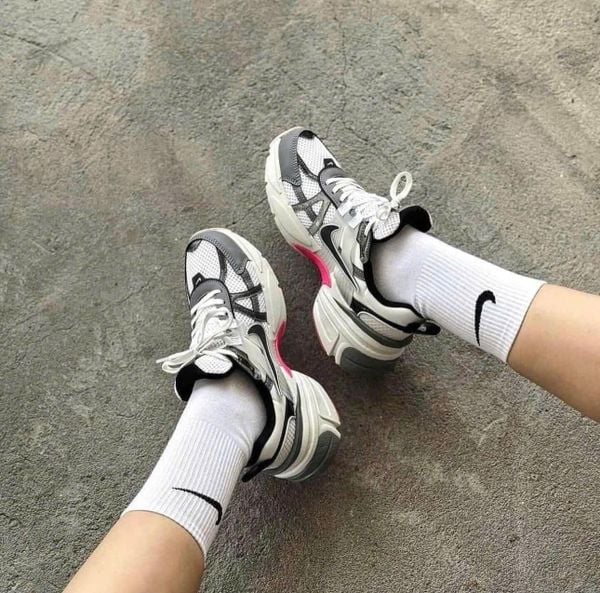 Giày Nike - V2K Run Grey Pink FZ5061-100