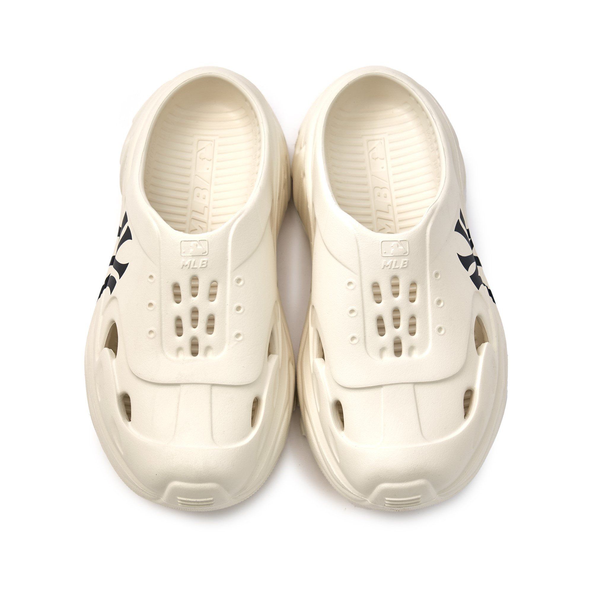  Giày Đạp Gót MLB Korea - Big Ball Chunky Recovery Mule NY Yankees - 3ASQR0153-50IVS 