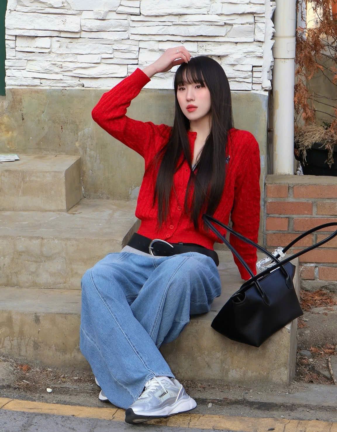  Áo Cardigan WHOAU [Nữ]- Steve Cable Cardigan Red - WHCKF4901F 