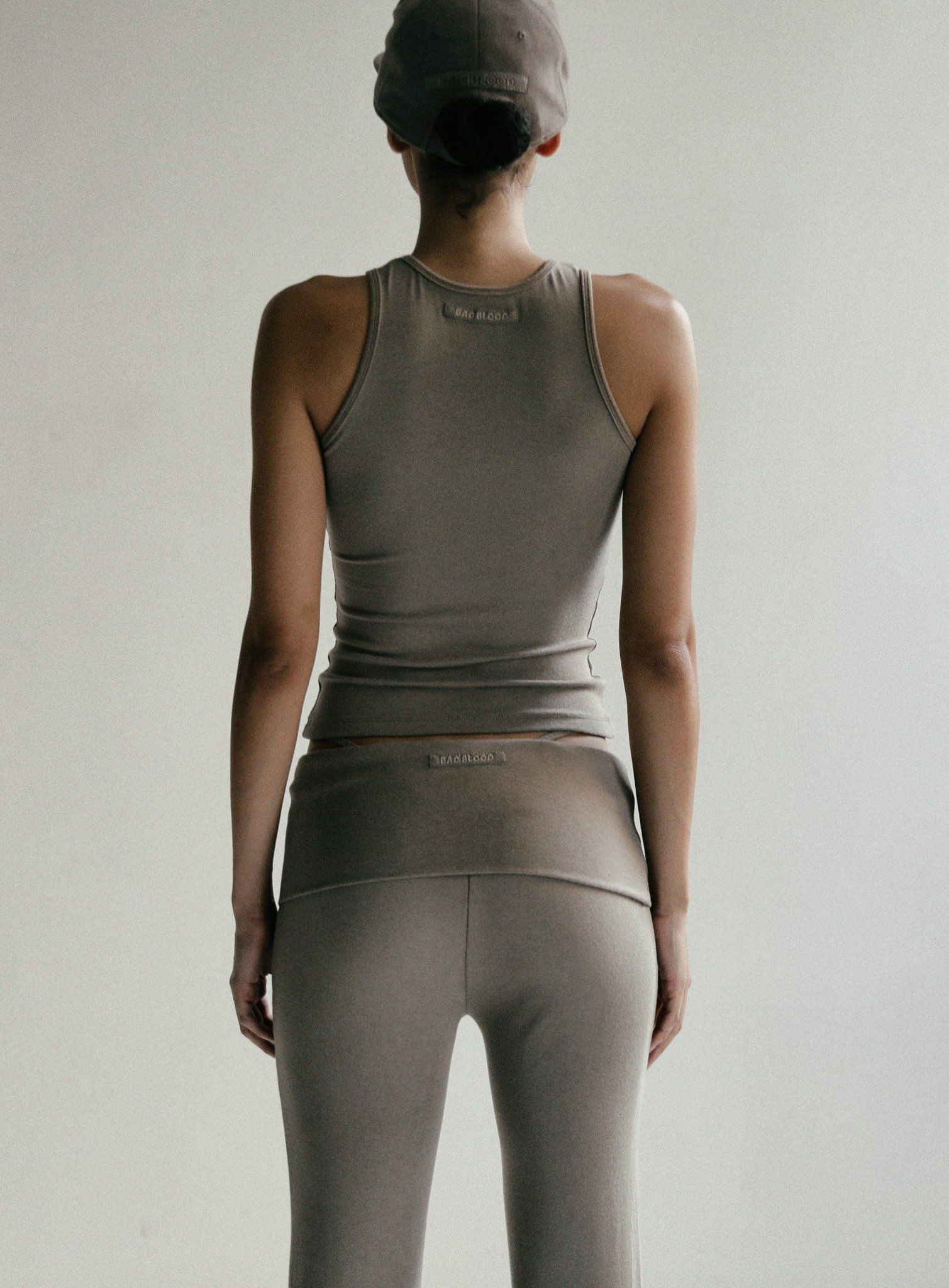 ◆BADBLOOD◆ Beyond Soft Tank 2 Tobacco w-tnk24-061 Áo Tanktop [Unisex] Badblood - [w-tnk24-061] Beyond Soft