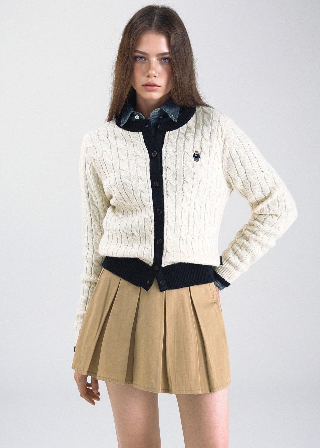  Áo Cardigan WHOAU [Nữ]- Steve Cable Cardigan Mix Cream - WHCKF4901F 