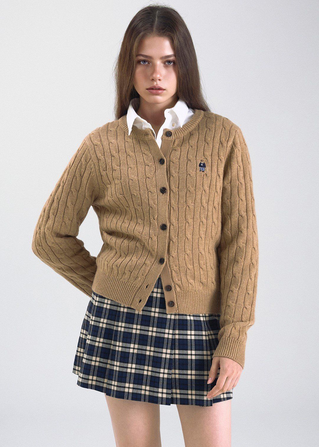  Áo Cardigan WHOAU [Nữ]- Steve Cable Cardigan Beige - WHCKF4901F 