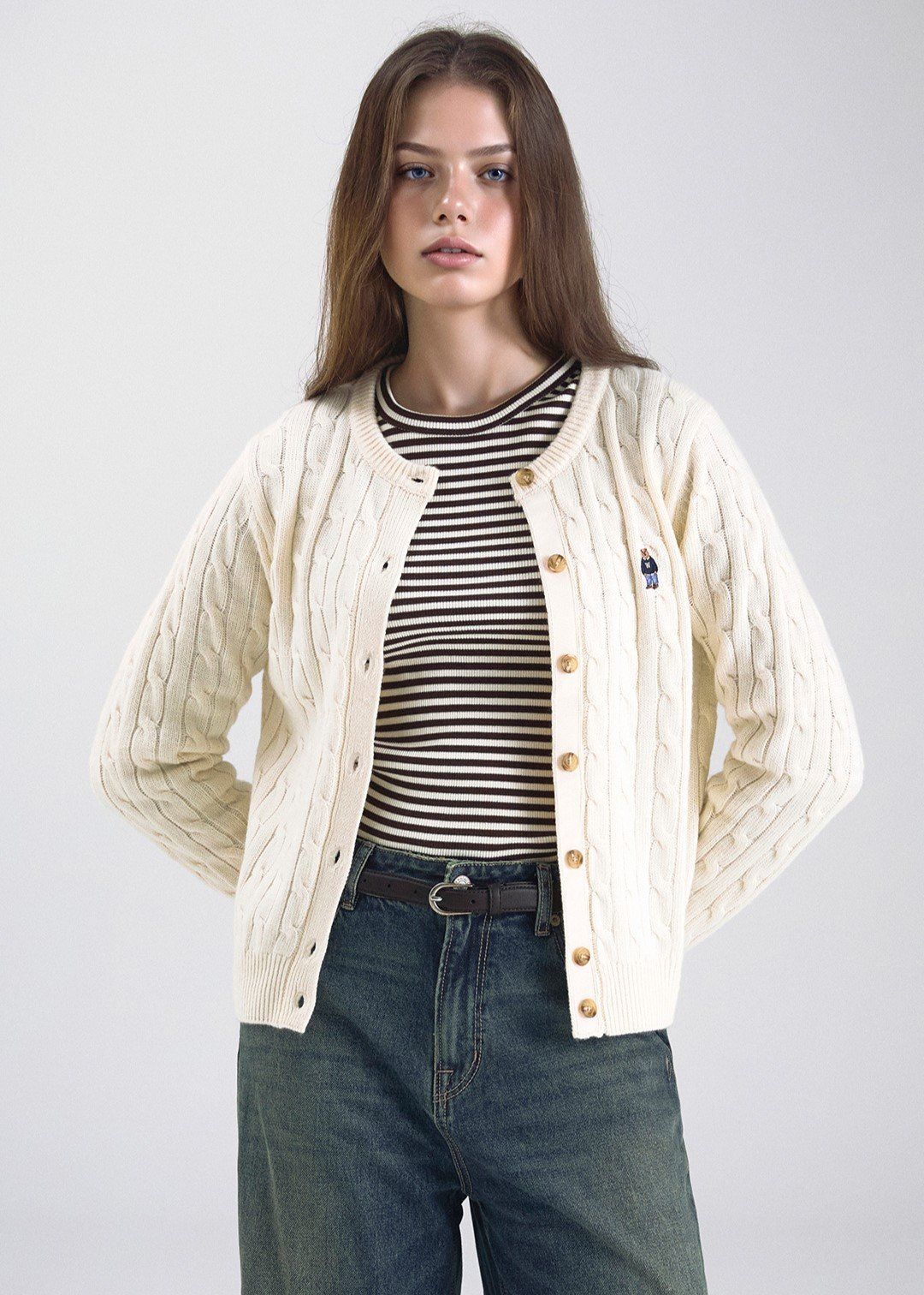  Áo Cardigan WHOAU [Nữ]- Steve Cable Cardigan Cream - WHCKF4901F 