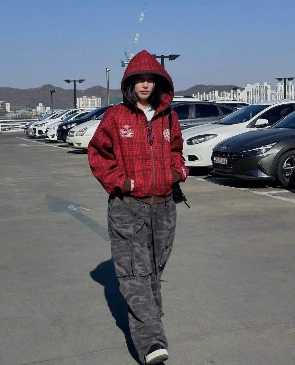  Áo Khoác [Unisex] Badblood - [w-hde24-064] Classic Check Hooded Zip-Up Red 