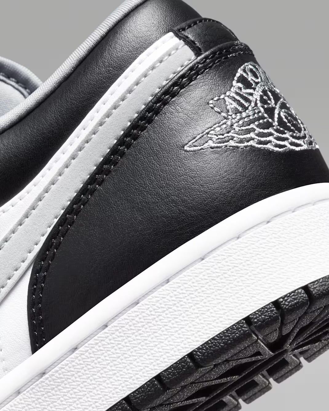  Giày Nike Air Jordan 1 Low Smoke Grey V3 553558-040 