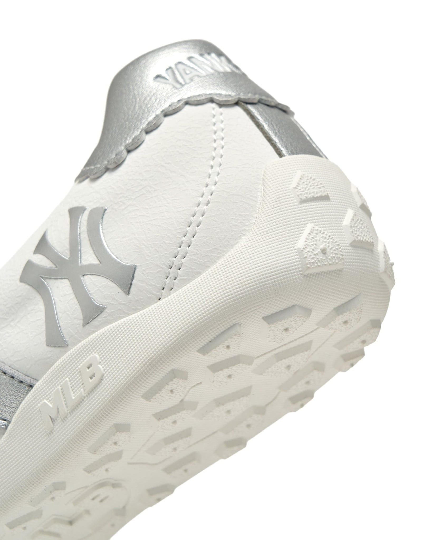  Giày MLB - Slick Mary Jane New York Yankees - 3ASXMJ76N-50WHS 