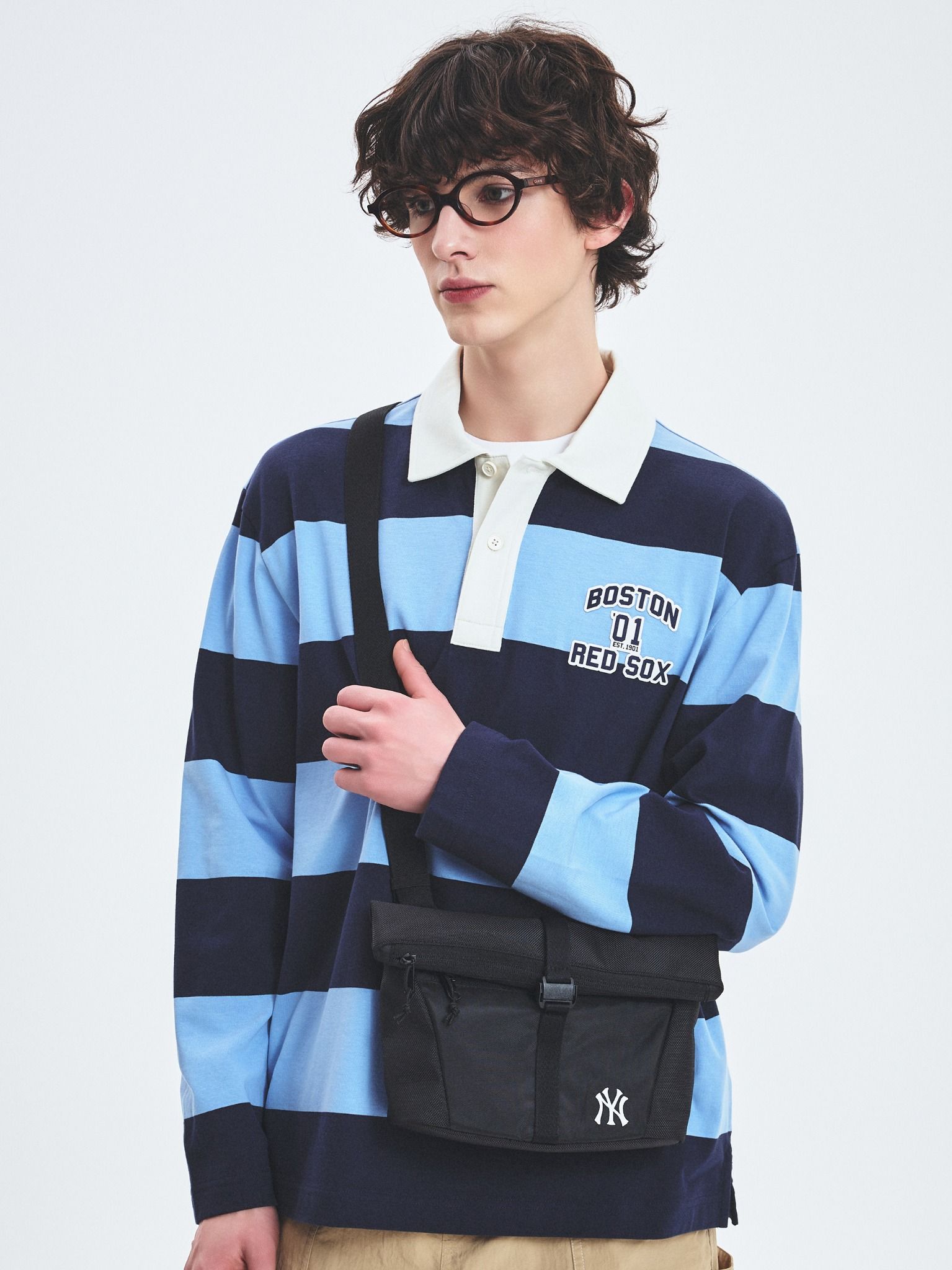  Túi Đeo Chéo MLB Korea - Basic Golf Core Crossbody Bag New York Yankees - 3ACRB025N-50BKS 