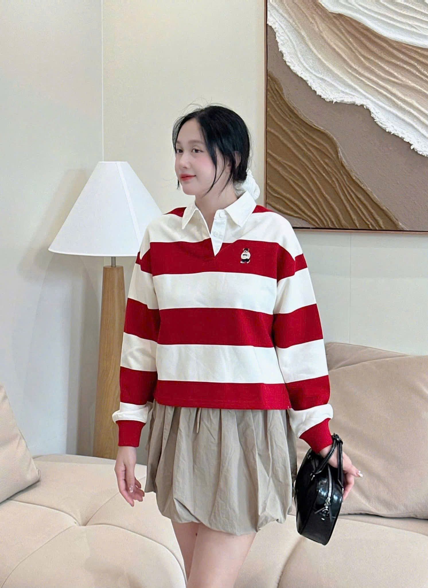  Áo Sweater SPAO - (Woody) Rugby Sweatshirt - SPMWE49C50 