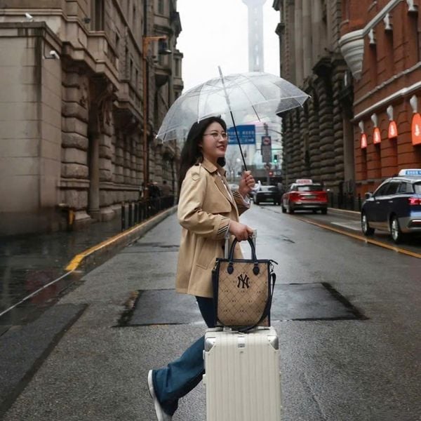 Túi MLB Korea - Monogram Diamond Jacquard Tote Bag New York Yankees Beige - 7ACRMDA3N-50BGS