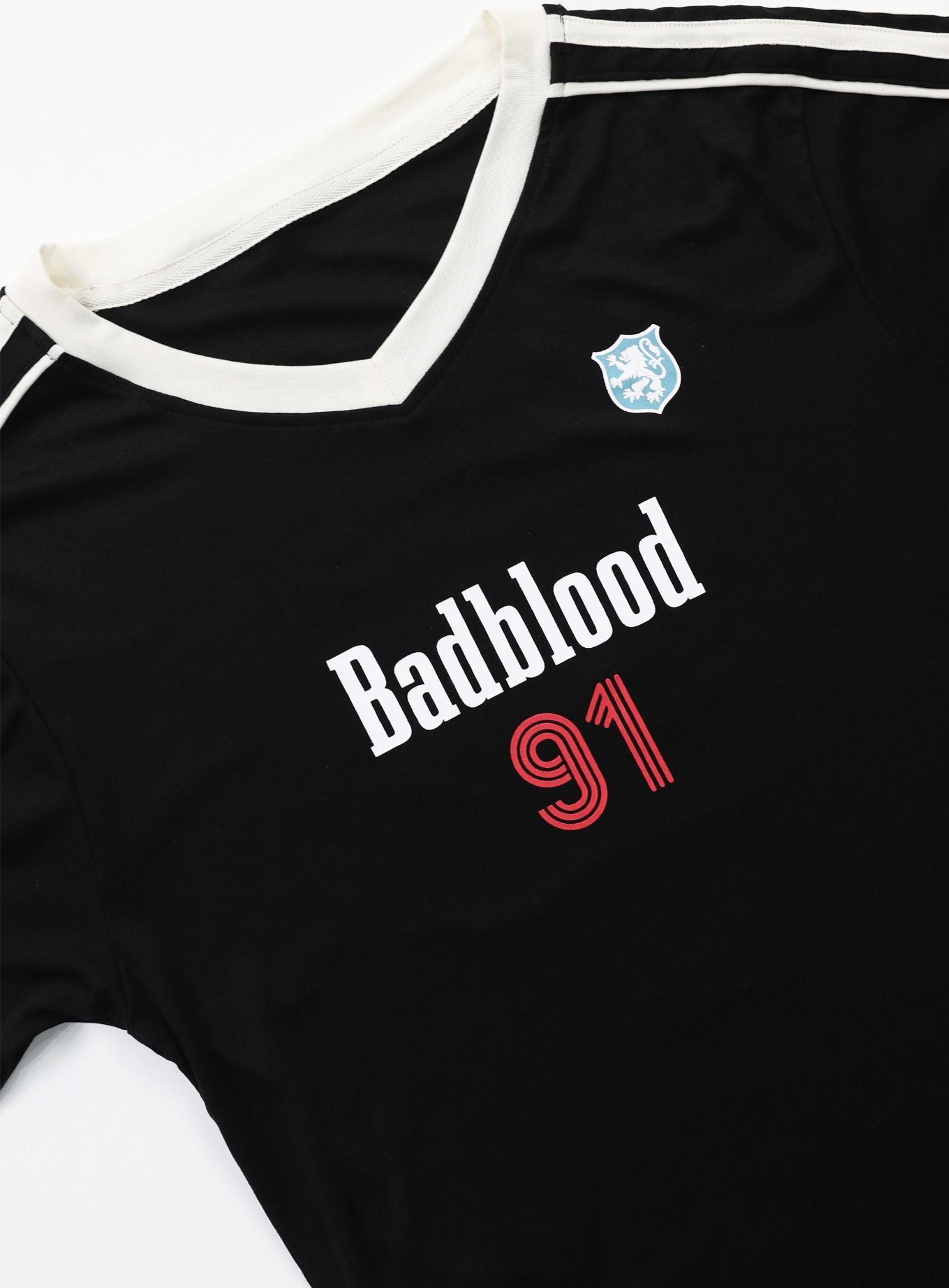  Áo Thun [Unisex] Badblood - [w-tee24-054] Vintage Club V-Neck Jersey T-Shirt Black 