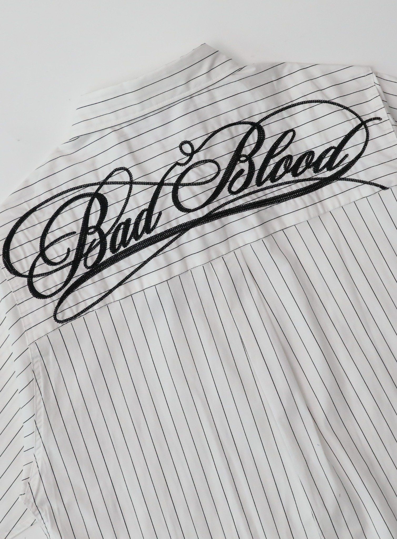  Áo Sơ Mi [Unisex] Badblood - [w-sht25-003] Dark Classic Short Sleeve Shirt White/Striped 